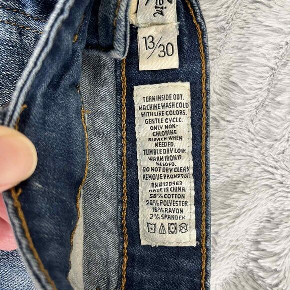 Indigo Rein Denim Shorts Women 13/30 Mid Rise Cuffed Blue Stretch Jean Shorts - Picture 4 of 7